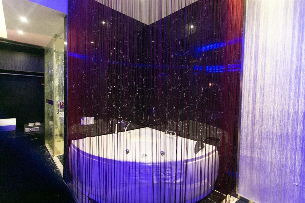 Zhuimei Theme Hotel Suzhou  Dış mekan fotoğraf